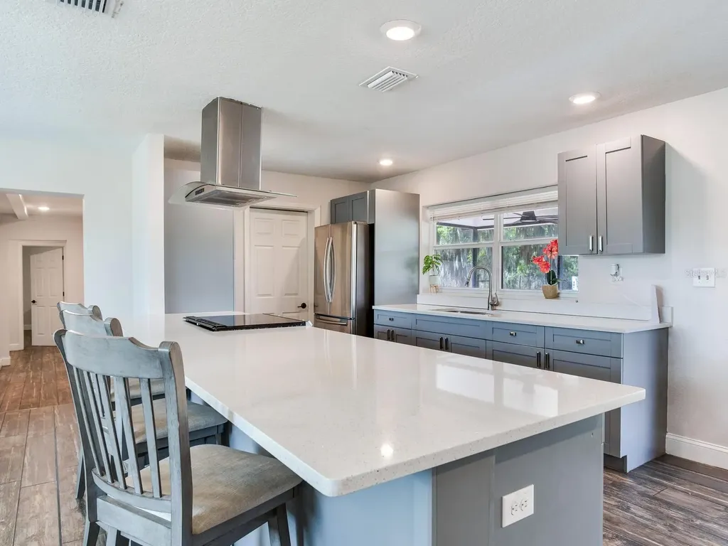9819 Allen Road Lithia FL 33547
