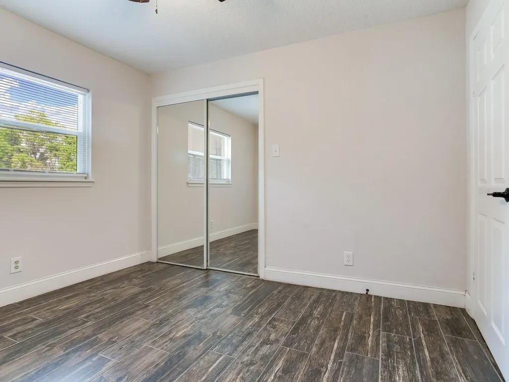 9819 Allen Road Lithia FL 33547
