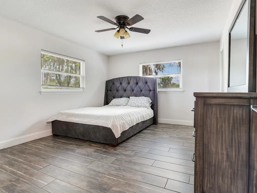 9819 Allen Road Lithia FL 33547