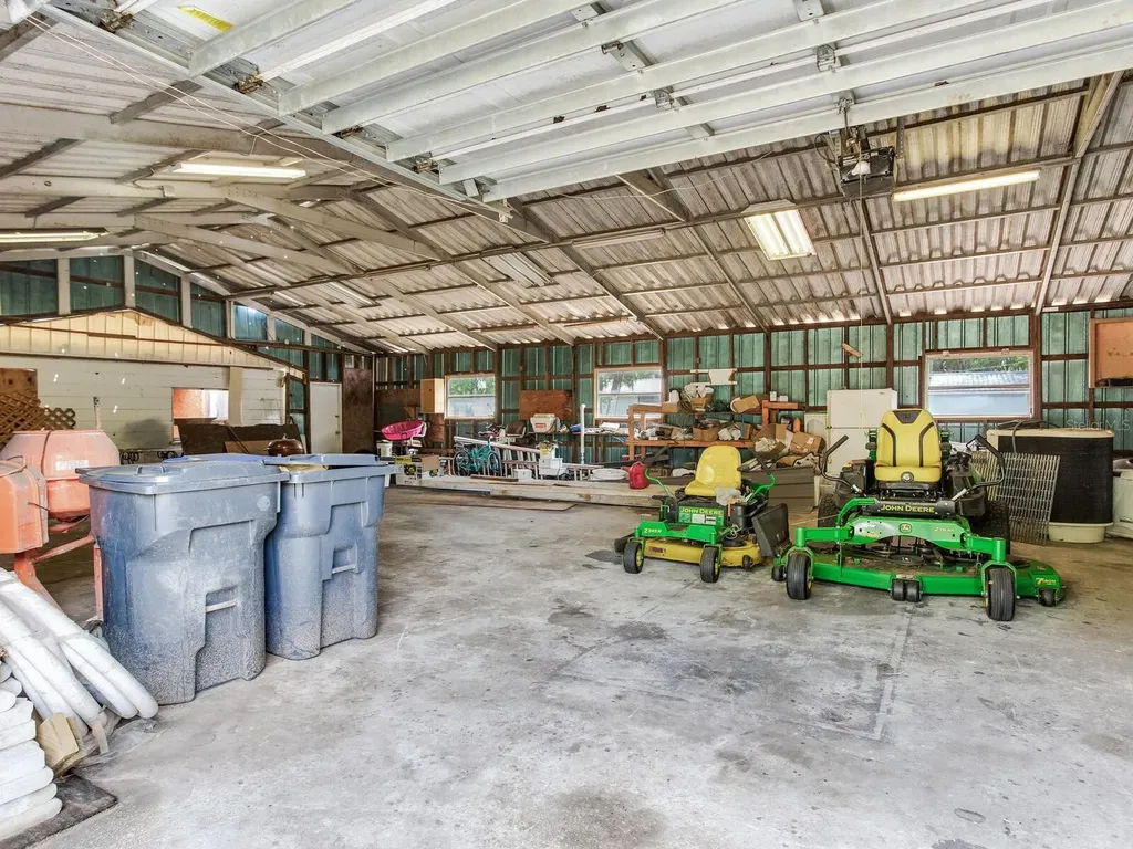 9819 Allen Road Lithia FL 33547