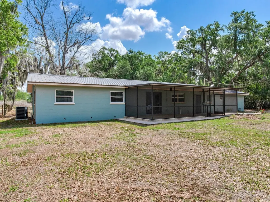 9819 Allen Road Lithia FL 33547