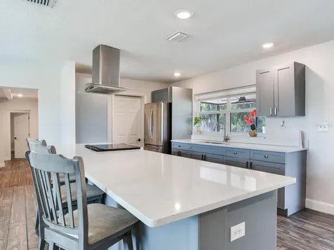 9819 Allen Road Lithia FL 33547