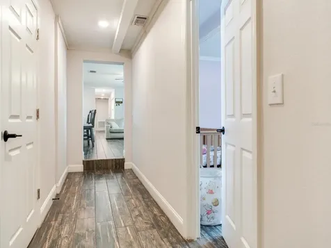 9819 Allen Road Lithia FL 33547