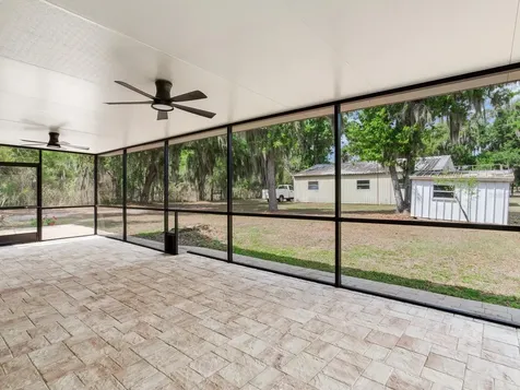 9819 Allen Road Lithia FL 33547