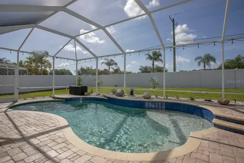 2814 Duncan Tree Circle Valrico FL 33594