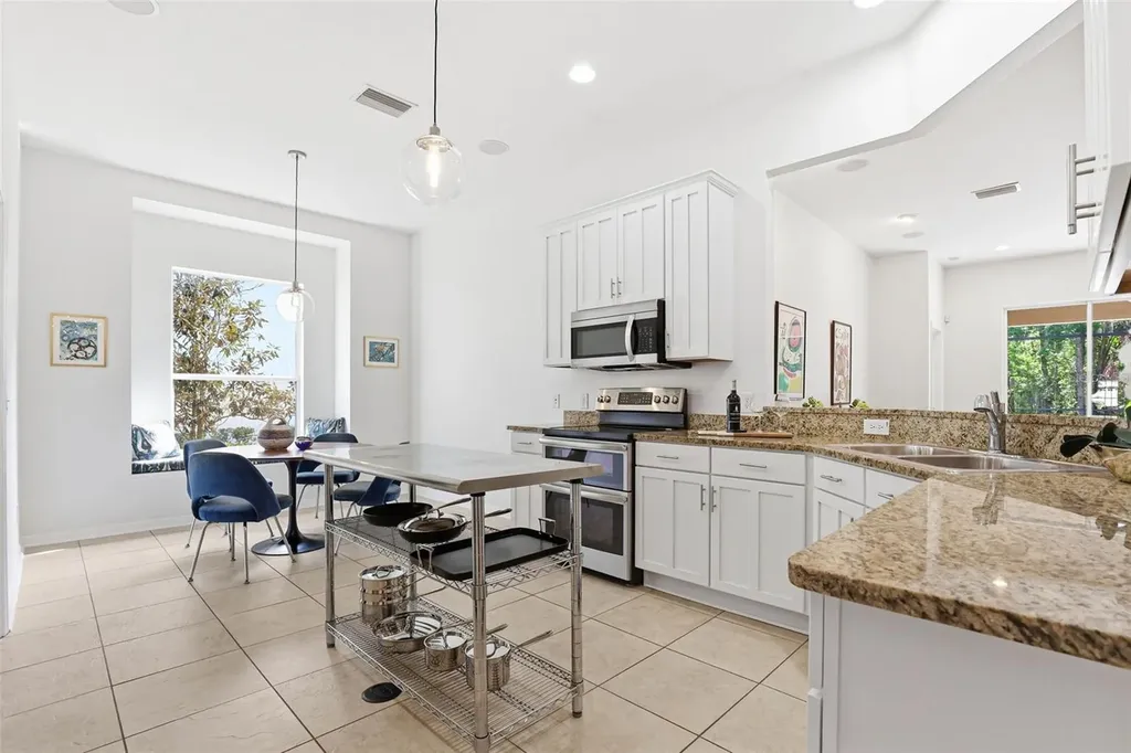 8123 Camella Lane Tampa FL 33647