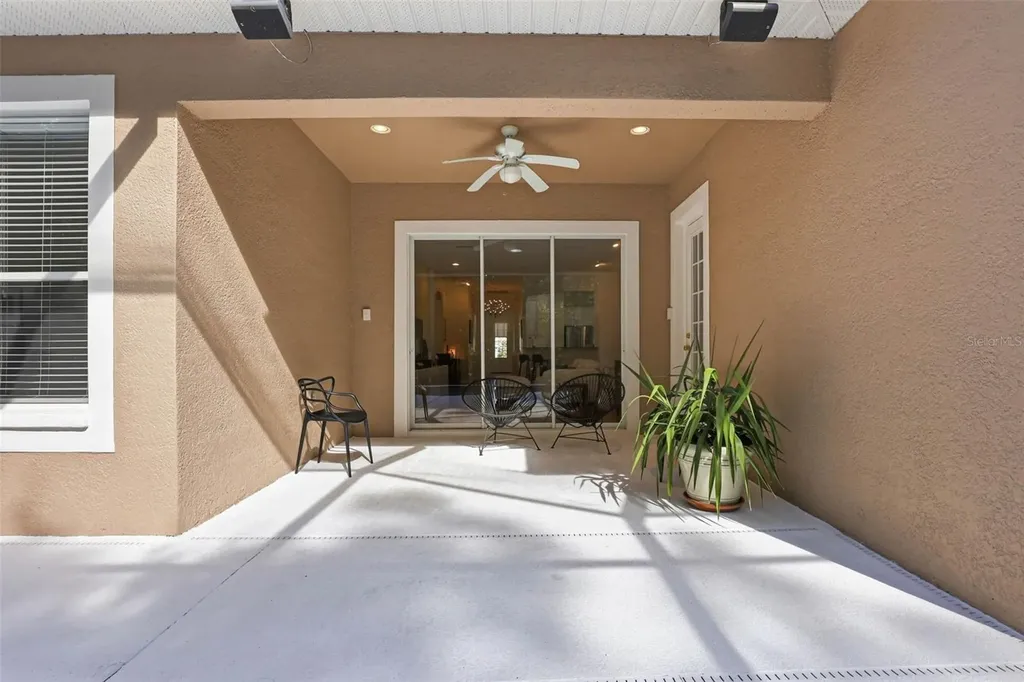 8123 Camella Lane Tampa FL 33647