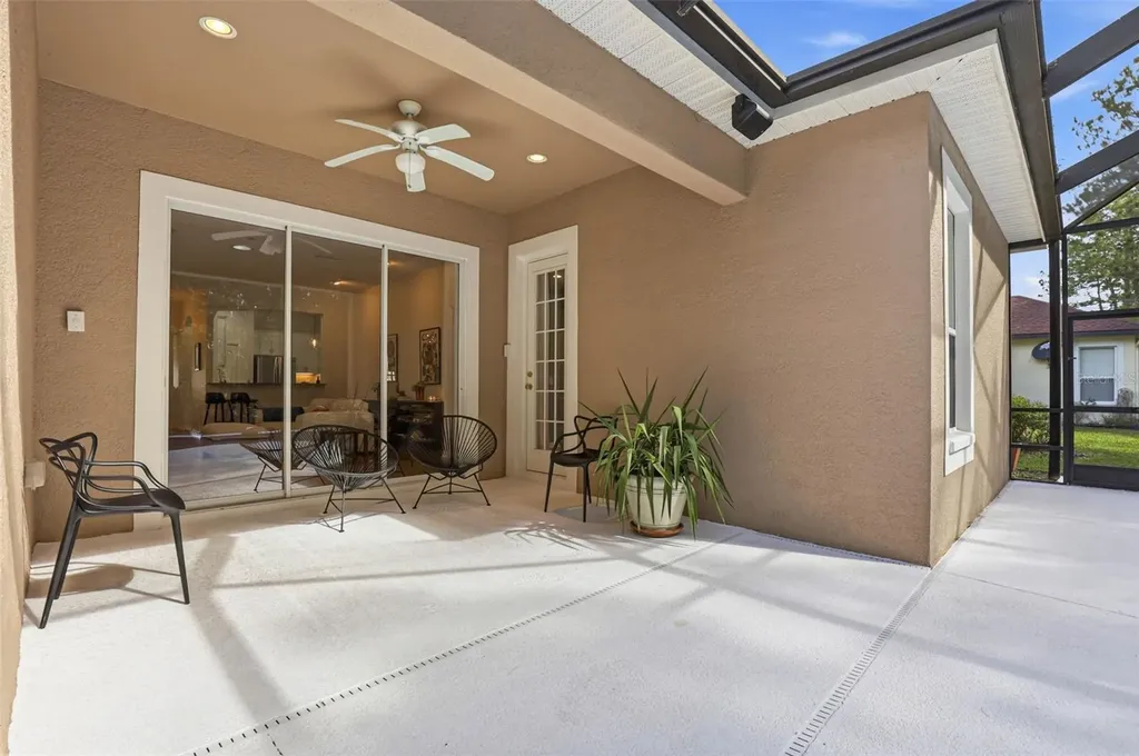 8123 Camella Lane Tampa FL 33647