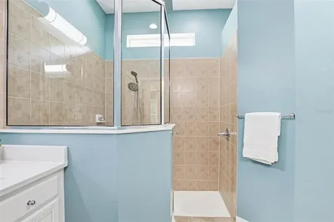 8123 Camella Lane Tampa FL 33647