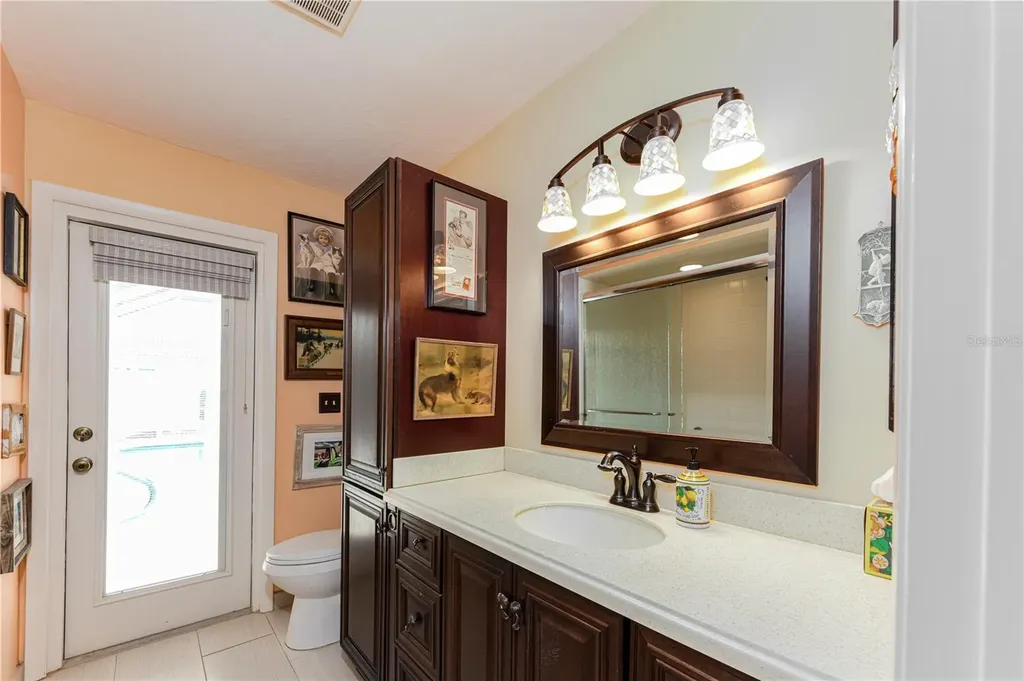 1800 Liesl Drive E Venice FL 34293