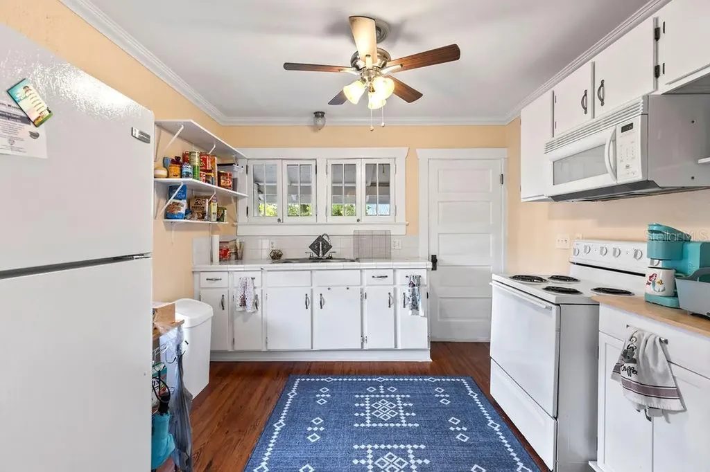 205 E Voorhis Avenue Deland FL 32724