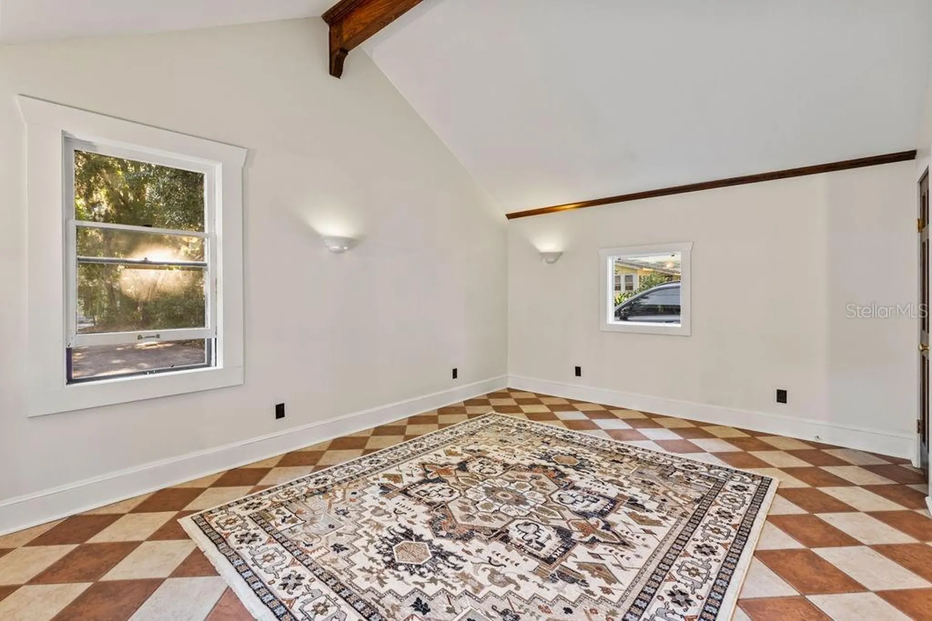 205 E Voorhis Avenue Deland FL 32724