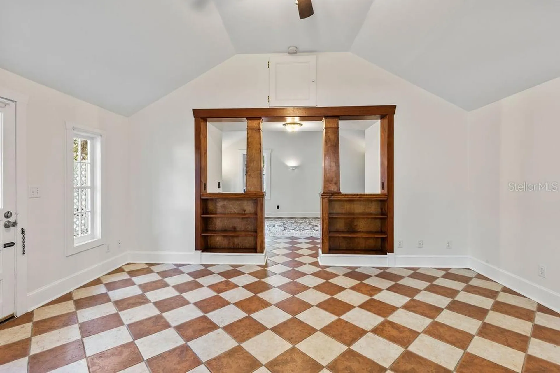 205 E Voorhis Avenue Deland FL 32724