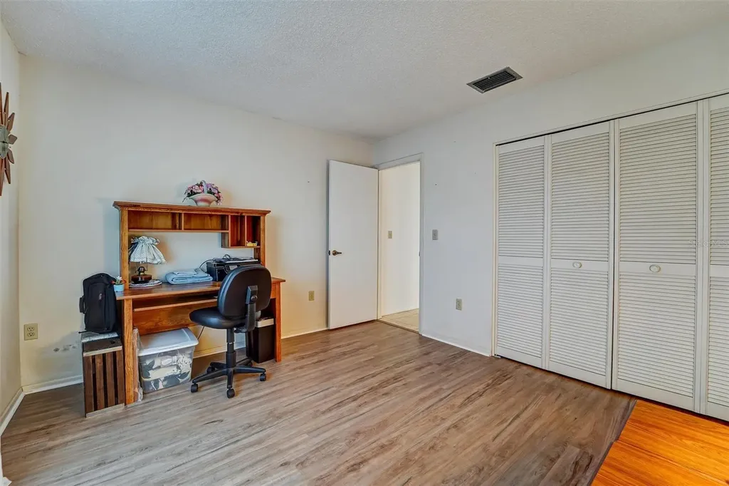 11340 Dollar Lake Drive Port Richey FL 34668