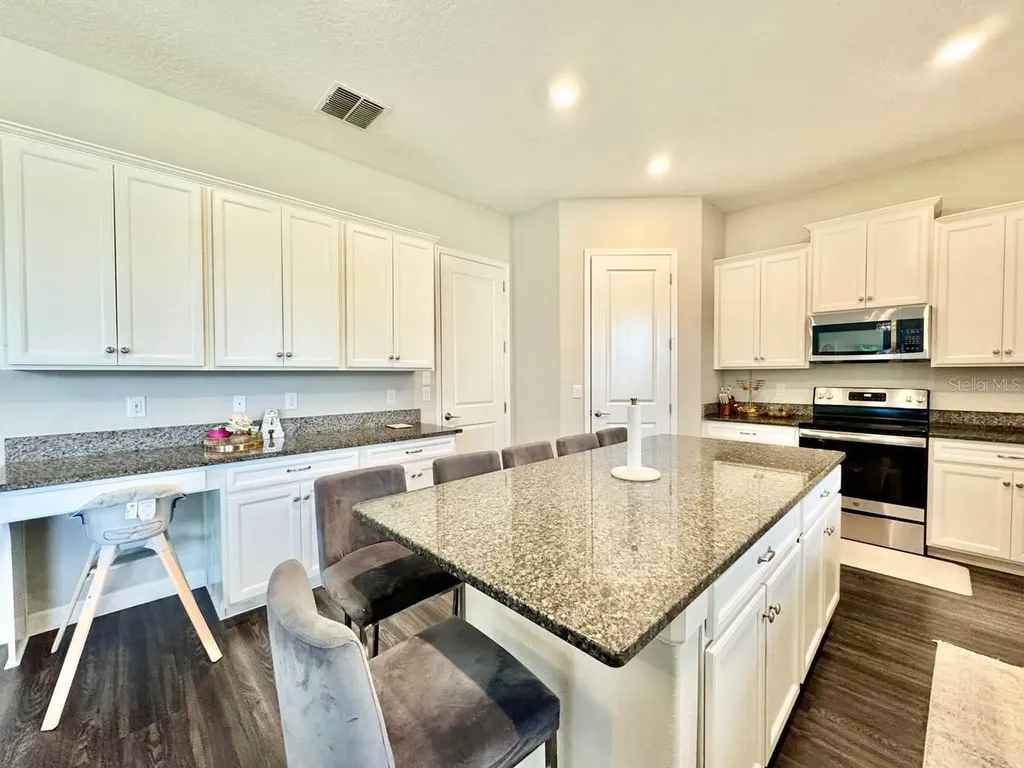 2854 Hilliard Drive Wesley Chapel FL 33543