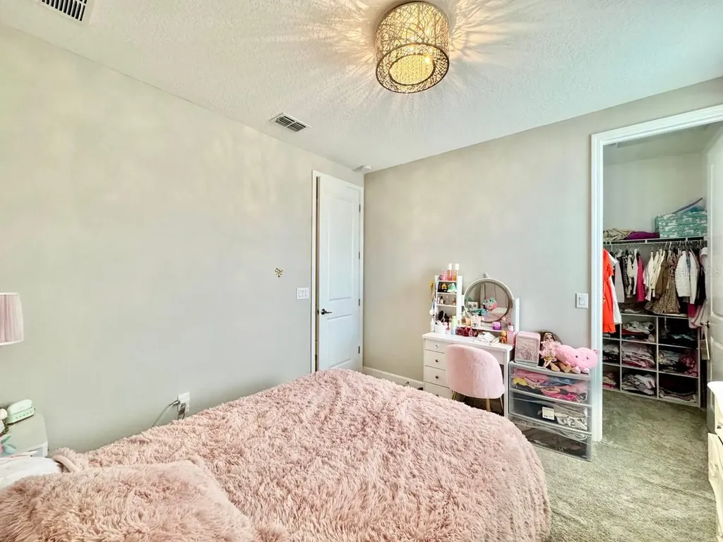 2854 Hilliard Drive Wesley Chapel FL 33543