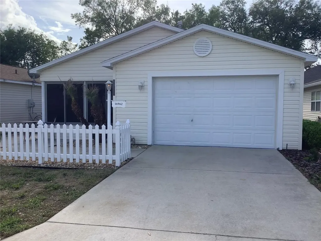 16962 SE 94th Sunnybrook Circle The Villages FL 32162