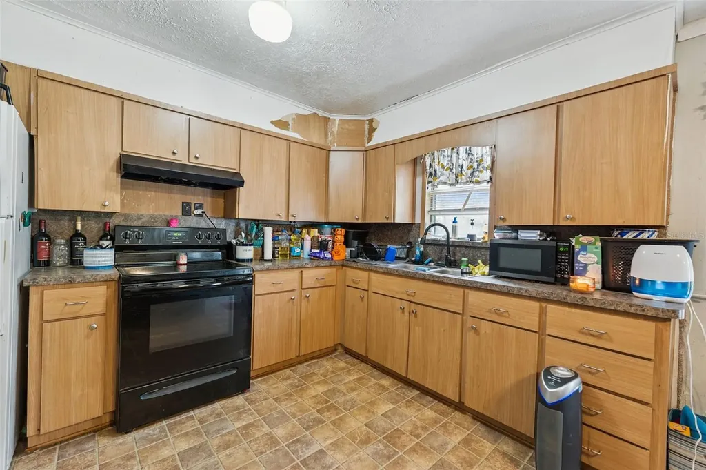 4125 Lavon Reynolds Lane Lakeland FL 33810