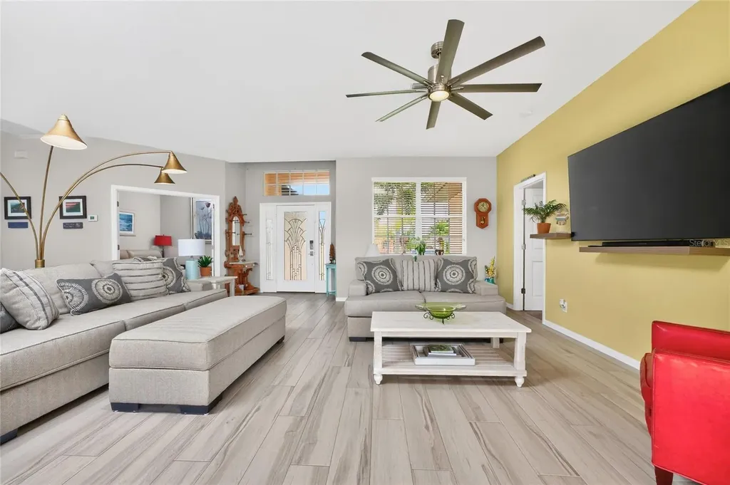 251 Rotonda Boulevard N Rotonda West FL 33947