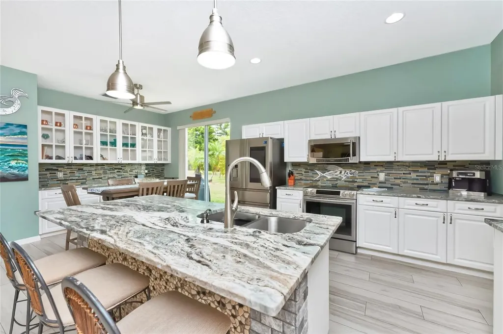 251 Rotonda Boulevard N Rotonda West FL 33947