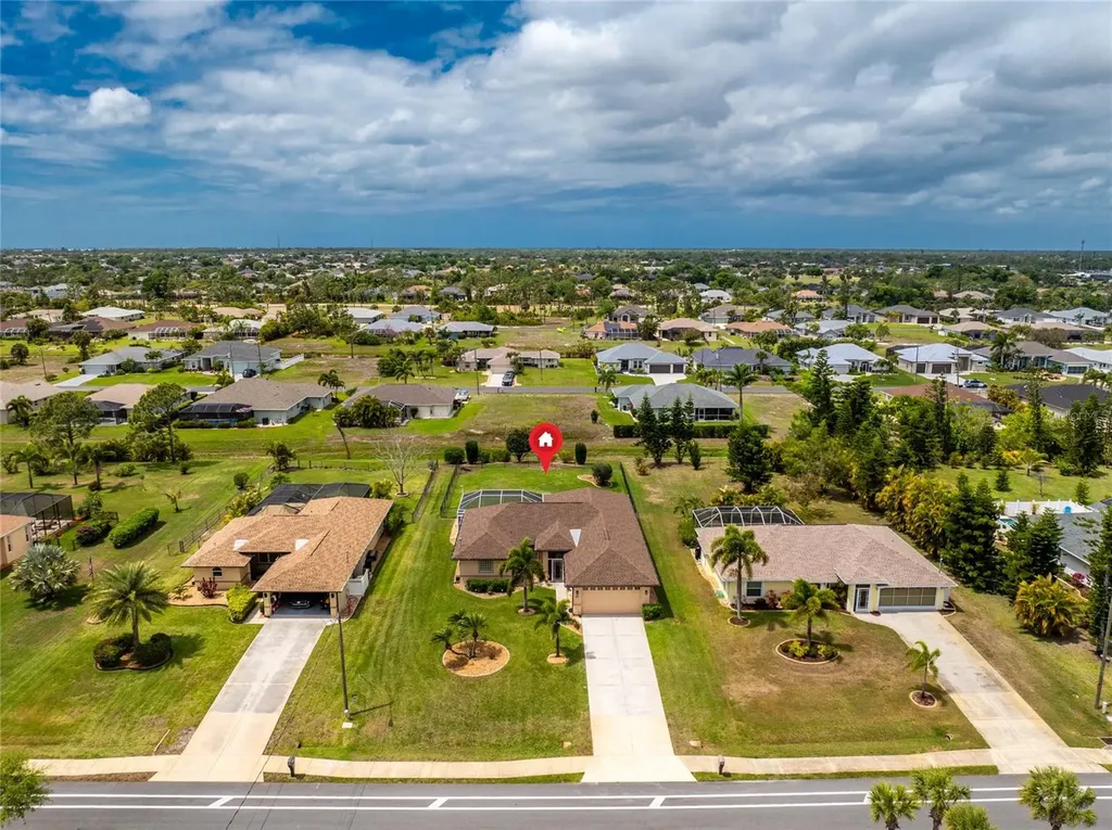 251 Rotonda Boulevard N Rotonda West FL 33947