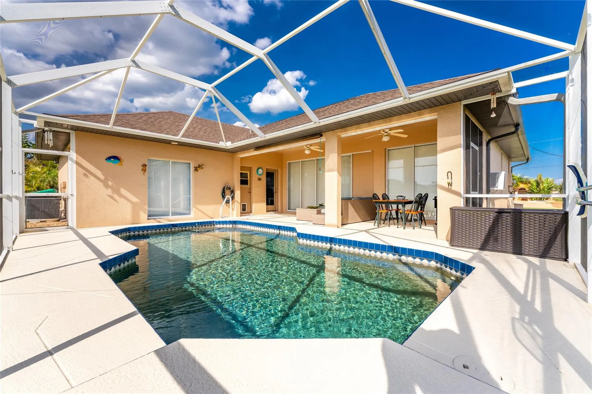 251 Rotonda Boulevard N Rotonda West FL 33947