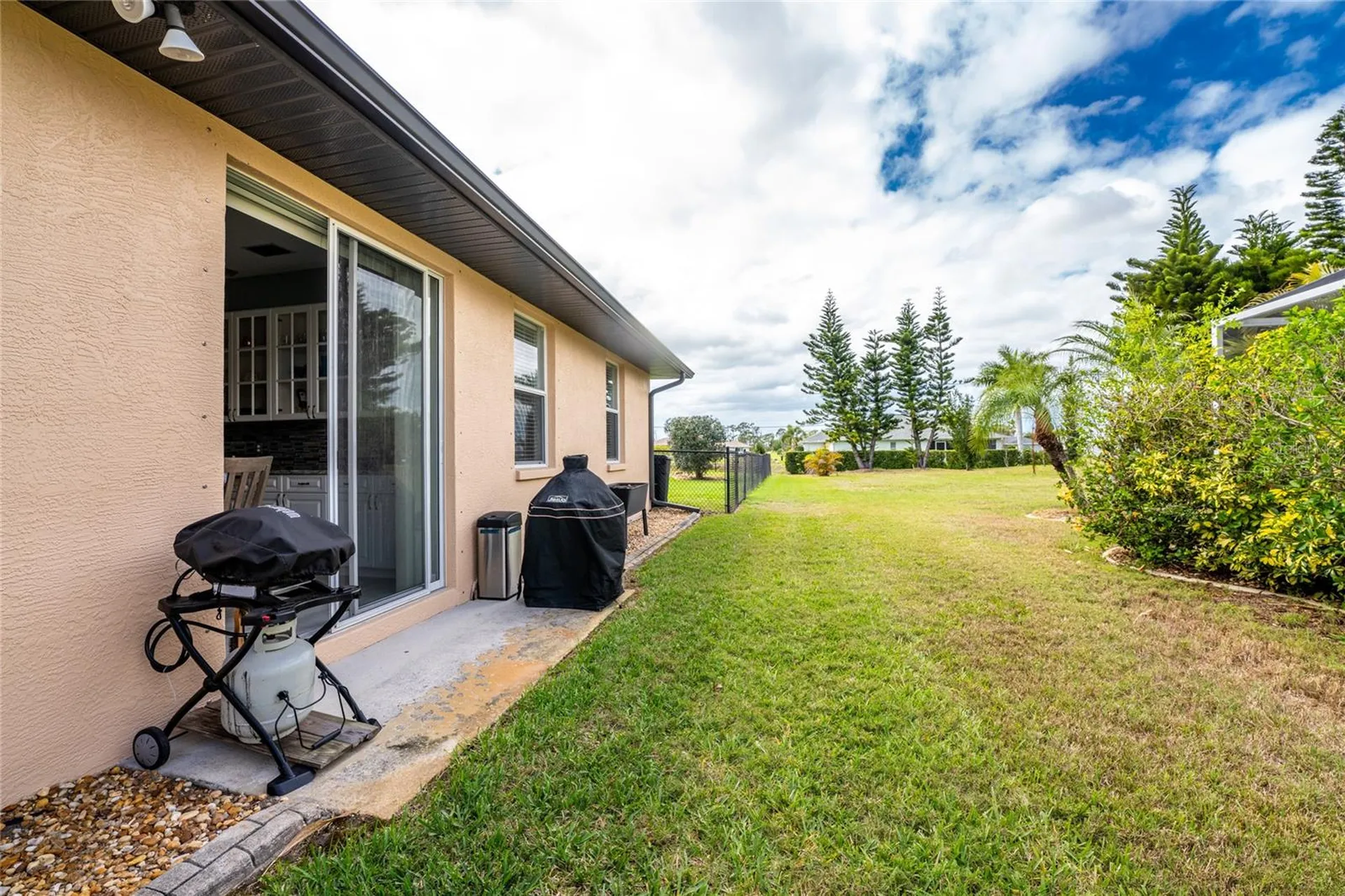 251 Rotonda Boulevard N Rotonda West FL 33947