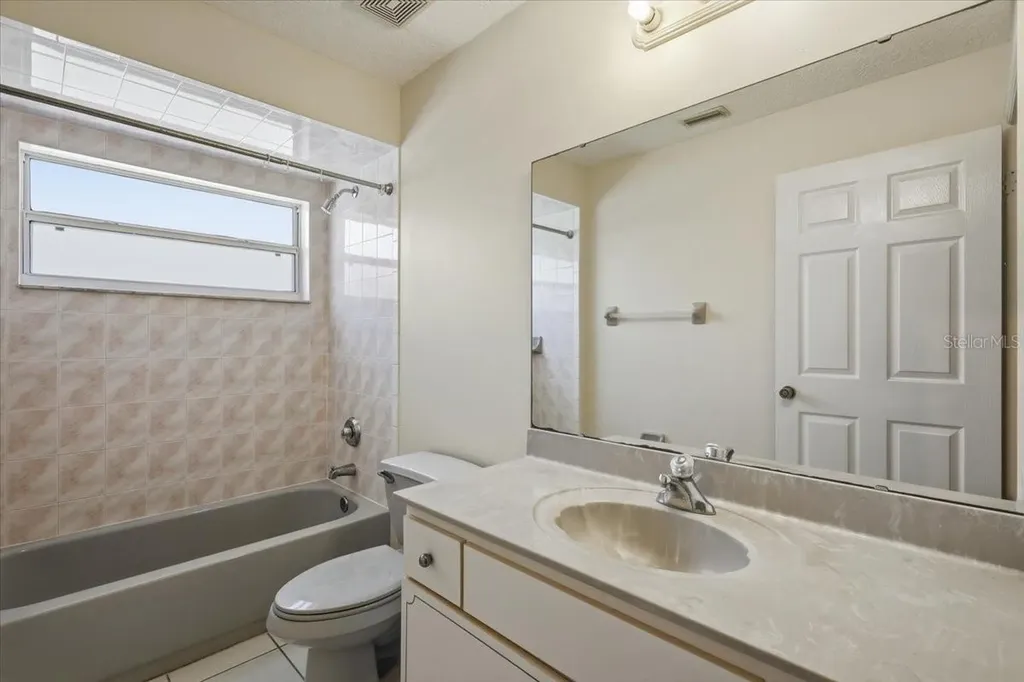 4 Pony Lane Palm Coast FL 32164