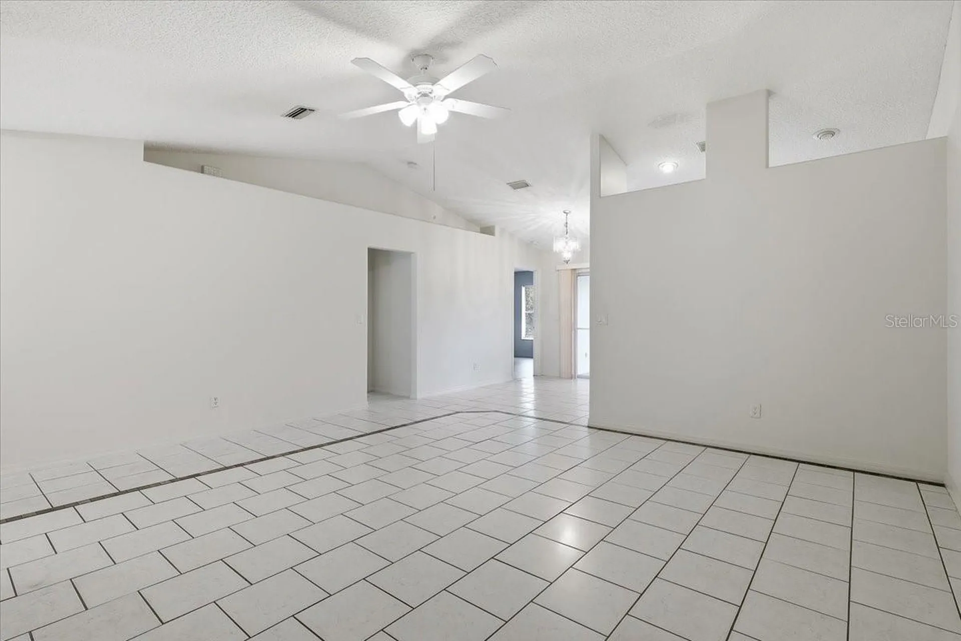 4 Pony Lane Palm Coast FL 32164