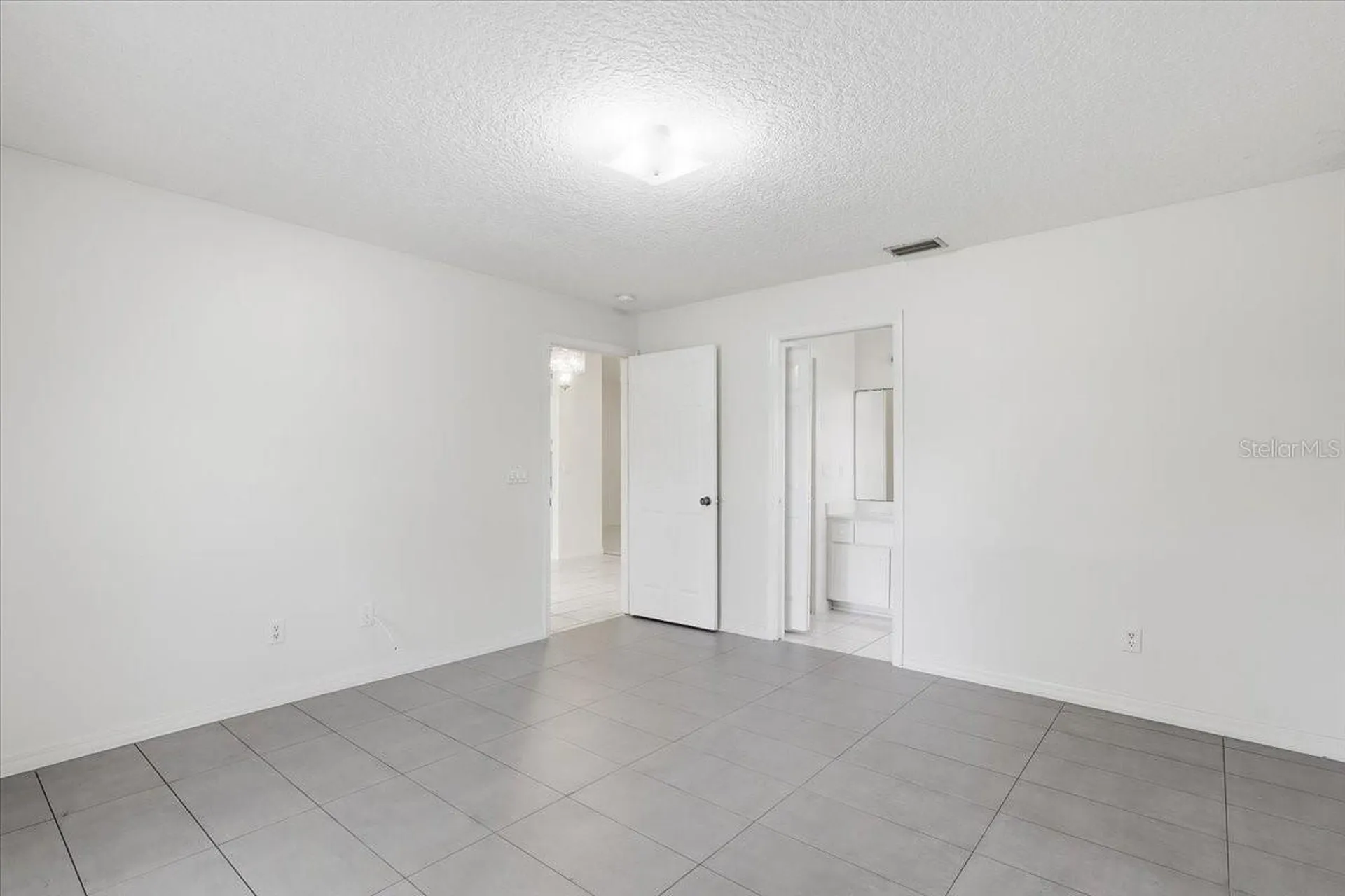 4 Pony Lane Palm Coast FL 32164