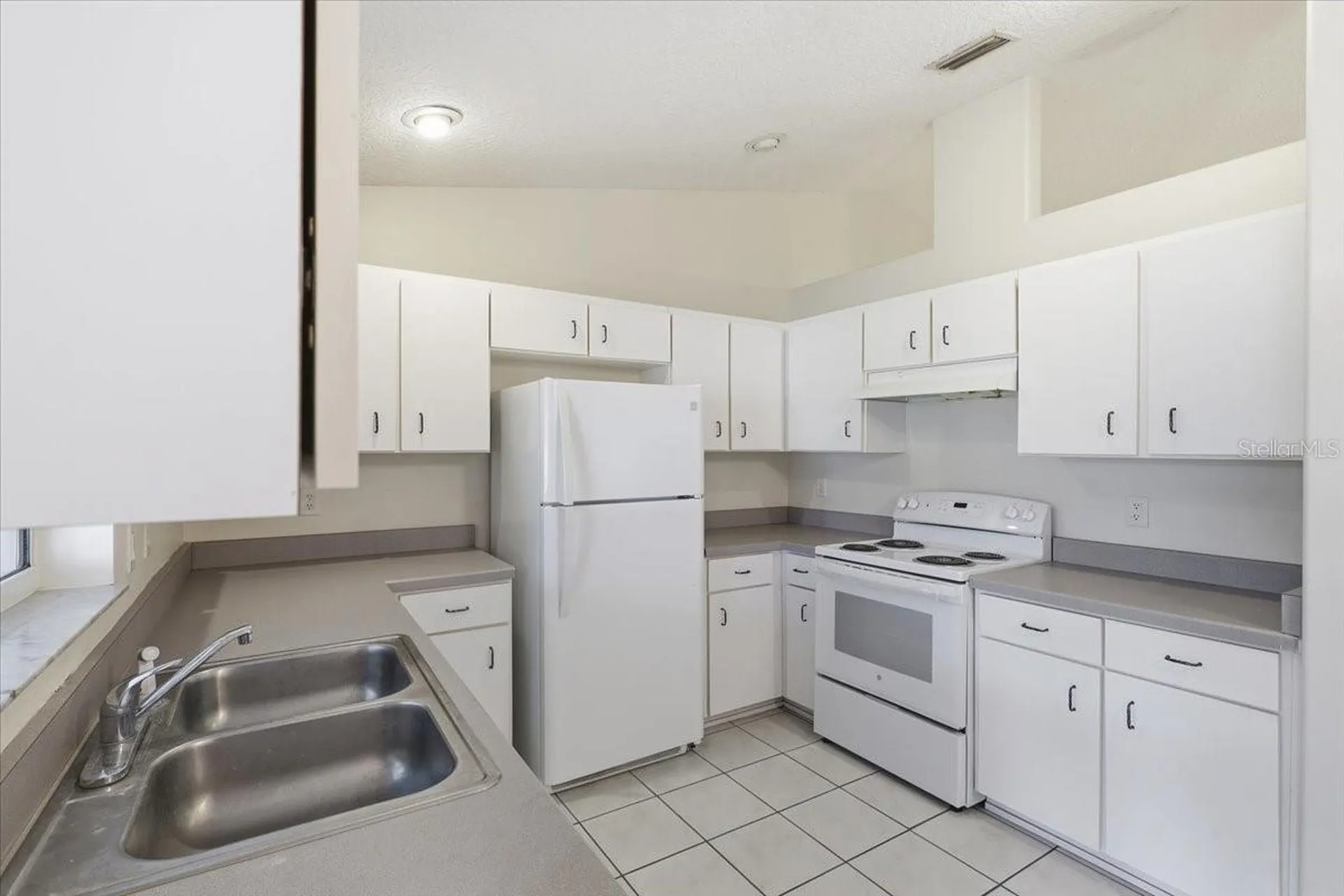 4 Pony Lane Palm Coast FL 32164