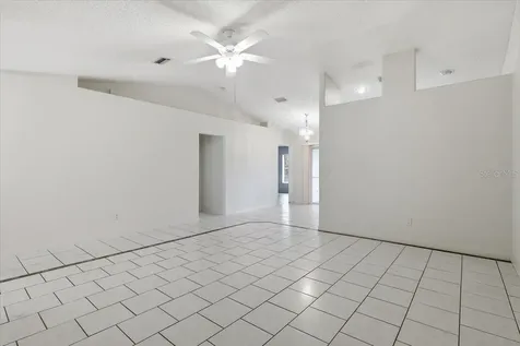 4 Pony Lane Palm Coast FL 32164