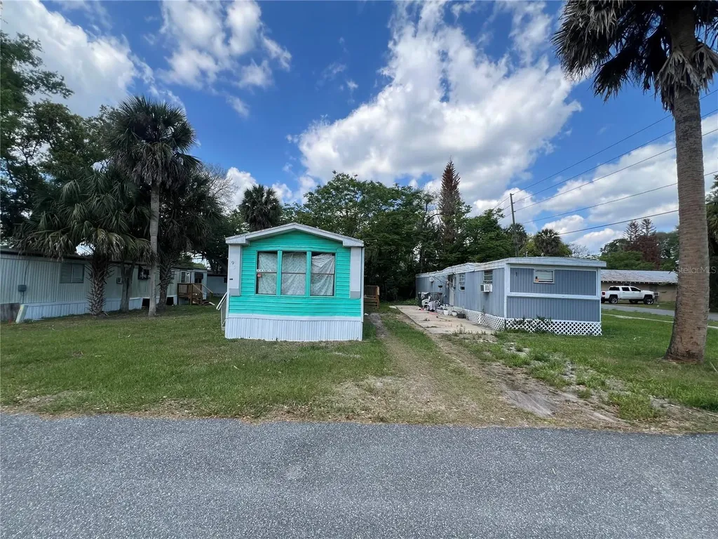 30 Wafford Street Umatilla FL 32784