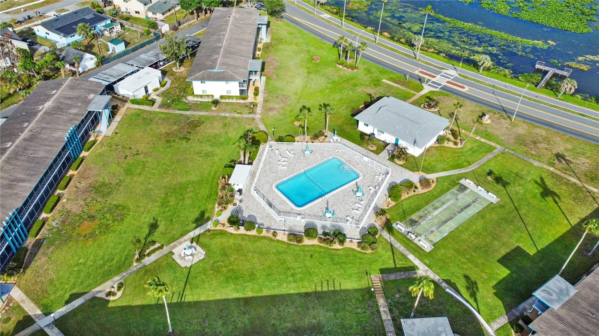 1600 W Lake Parker Drive Lakeland FL 33805