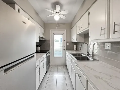 1600 W Lake Parker Drive Lakeland FL 33805