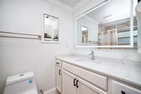 989 8th Avenue NE Largo FL 33770
