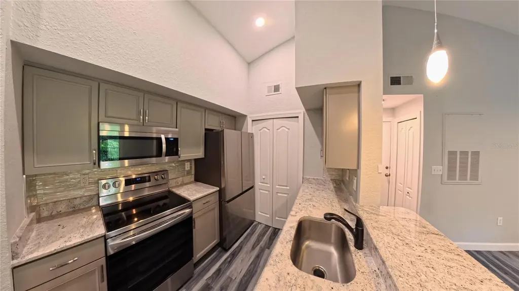 4102 Central Sarasota Parkway Sarasota FL 34238