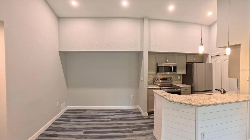 4102 Central Sarasota Parkway Sarasota FL 34238