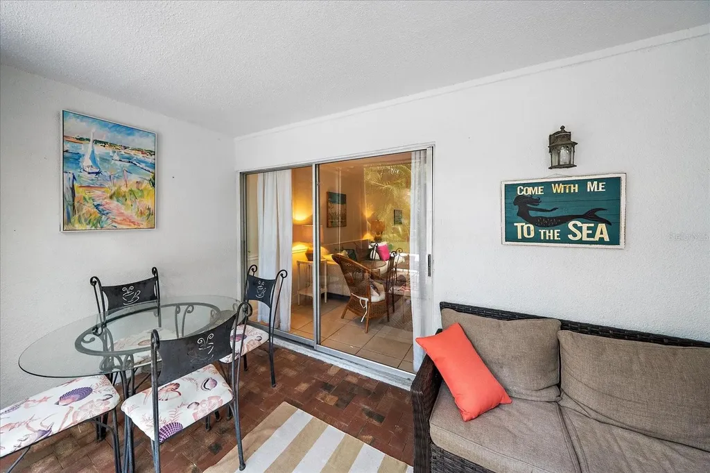 3360 S Osprey Avenue Sarasota FL 34239