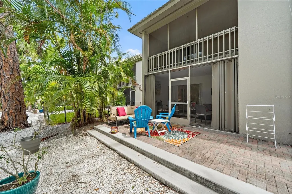 3360 S Osprey Avenue Sarasota FL 34239