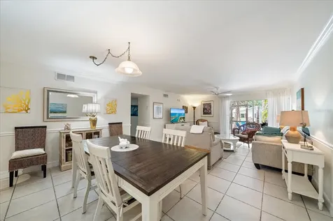 3360 S Osprey Avenue Sarasota FL 34239