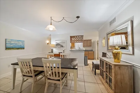 3360 S Osprey Avenue Sarasota FL 34239