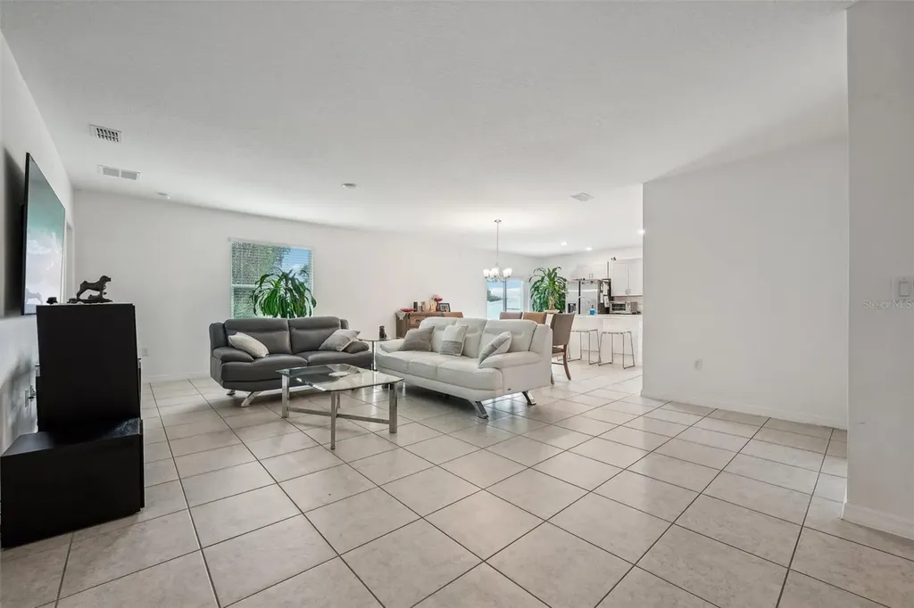 151 Flatfish Court Kissimmee FL 34759