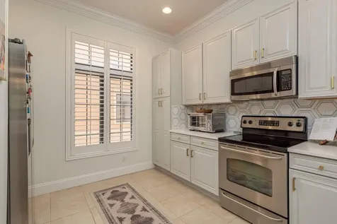 2221 Soho Bay Court Tampa FL 33606