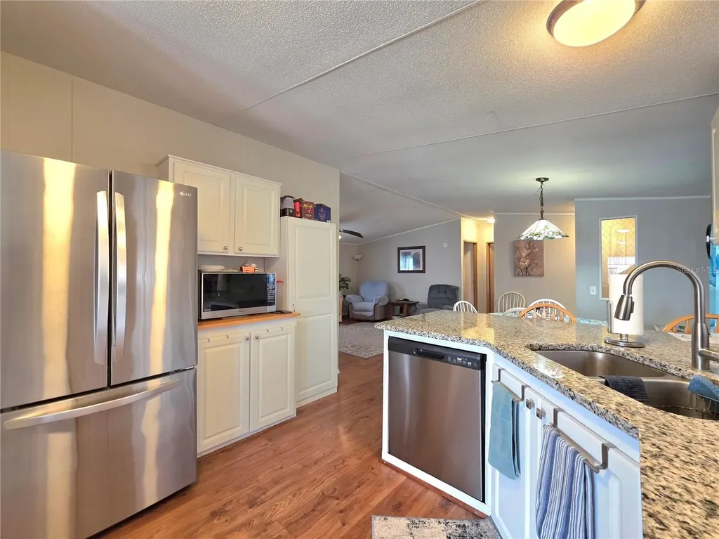 36743 Tara Avenue Zephyrhills FL 33542