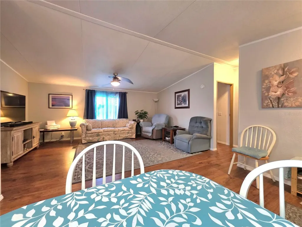 36743 Tara Avenue Zephyrhills FL 33542