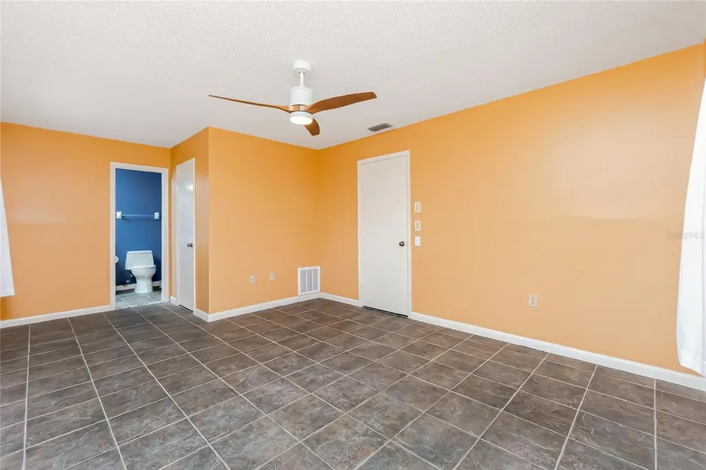 9406 Prospect Avenue Englewood FL 34224