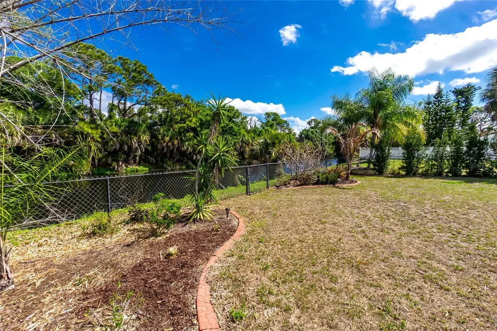 9406 Prospect Avenue Englewood FL 34224
