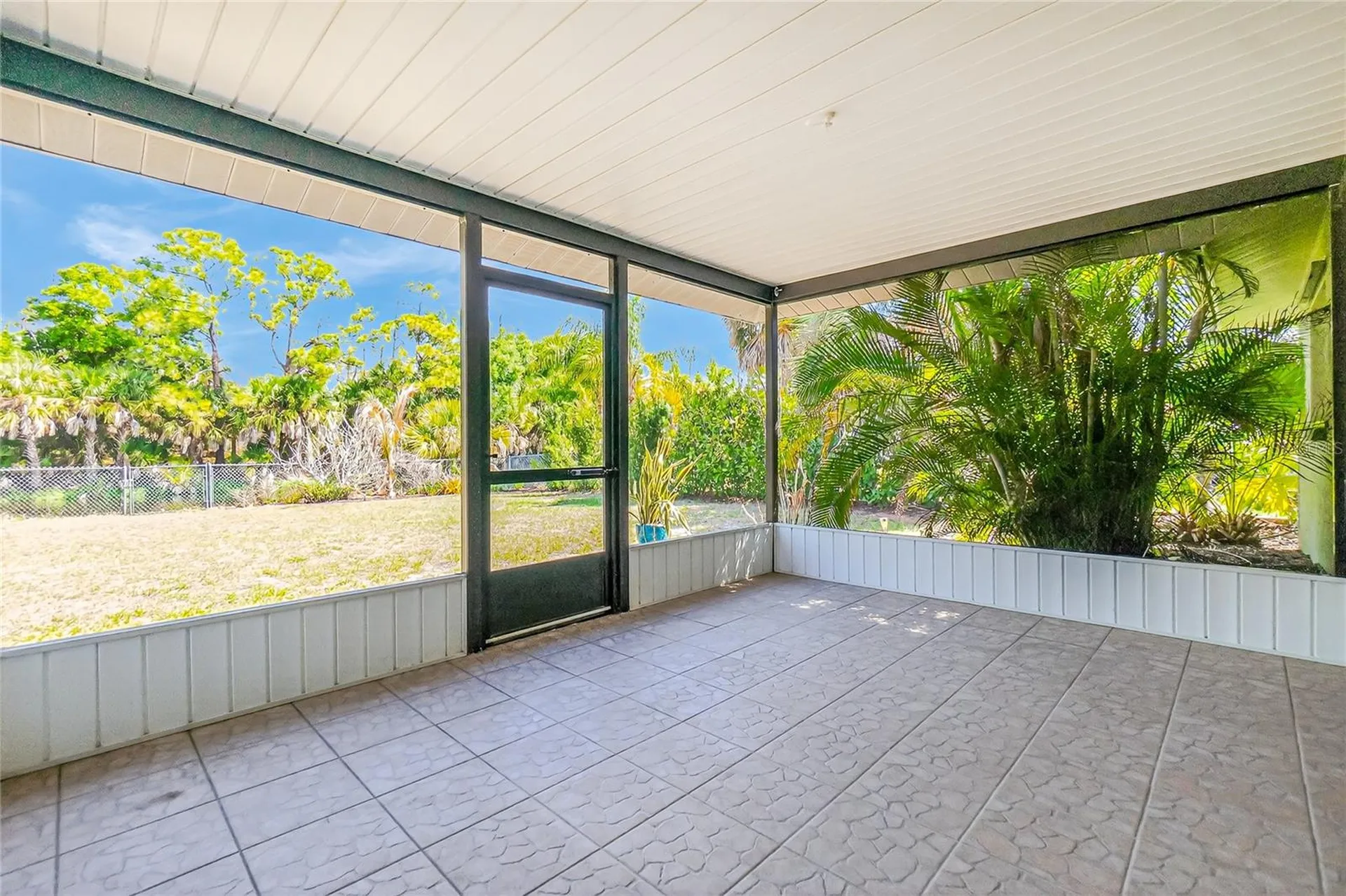 9406 Prospect Avenue Englewood FL 34224