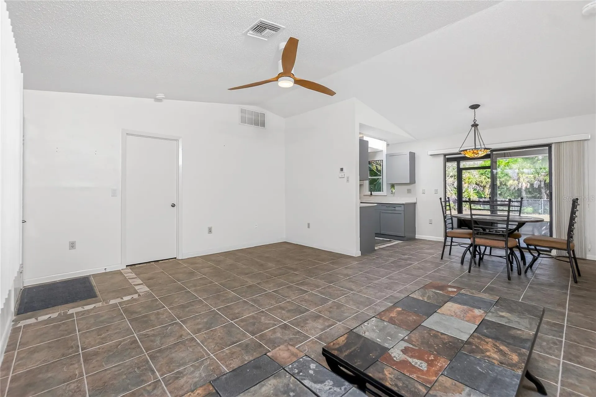 9406 Prospect Avenue Englewood FL 34224